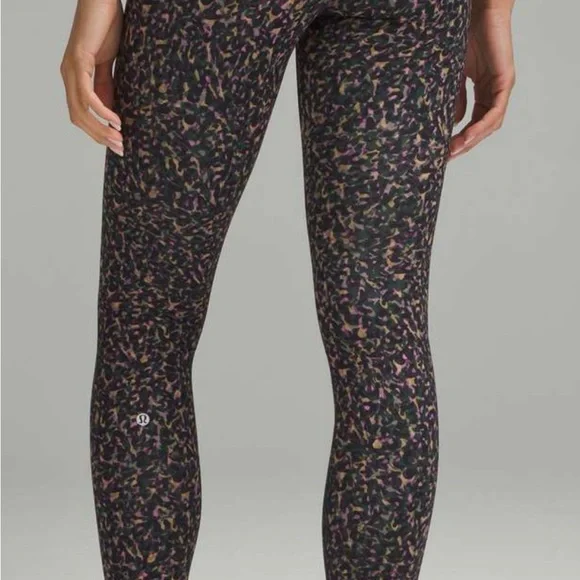 lululemon athletica Multicolor Patterned Leggings - Picture 5 of 5